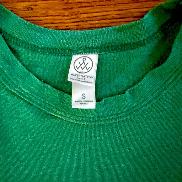 Alternative Earth Tri-Blend Short Sleeve T-Shirt in Kelly Green | Men’s Small - Picture 2 of 2
